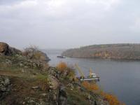 Скалы на правом берегу Днепра