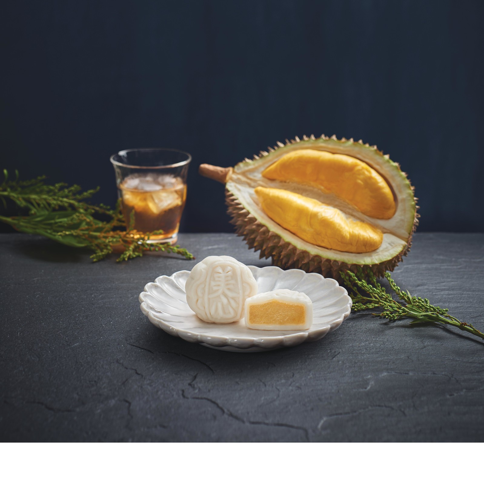 В этом году компания Hong Kong MX представляет восхитительную коллекцию Snowy Mooncakes из подарочной коробки Snowy Snowy mini 4 и Durian от Musang King